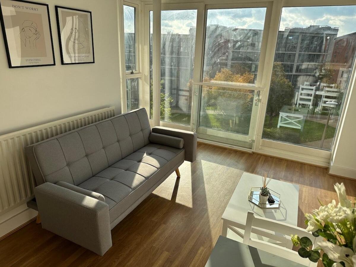 Luxury 1 Bedroom Apartment - City Centre - Balcony - Near O2 Academy Μπέρμιγχαμ Εξωτερικό φωτογραφία